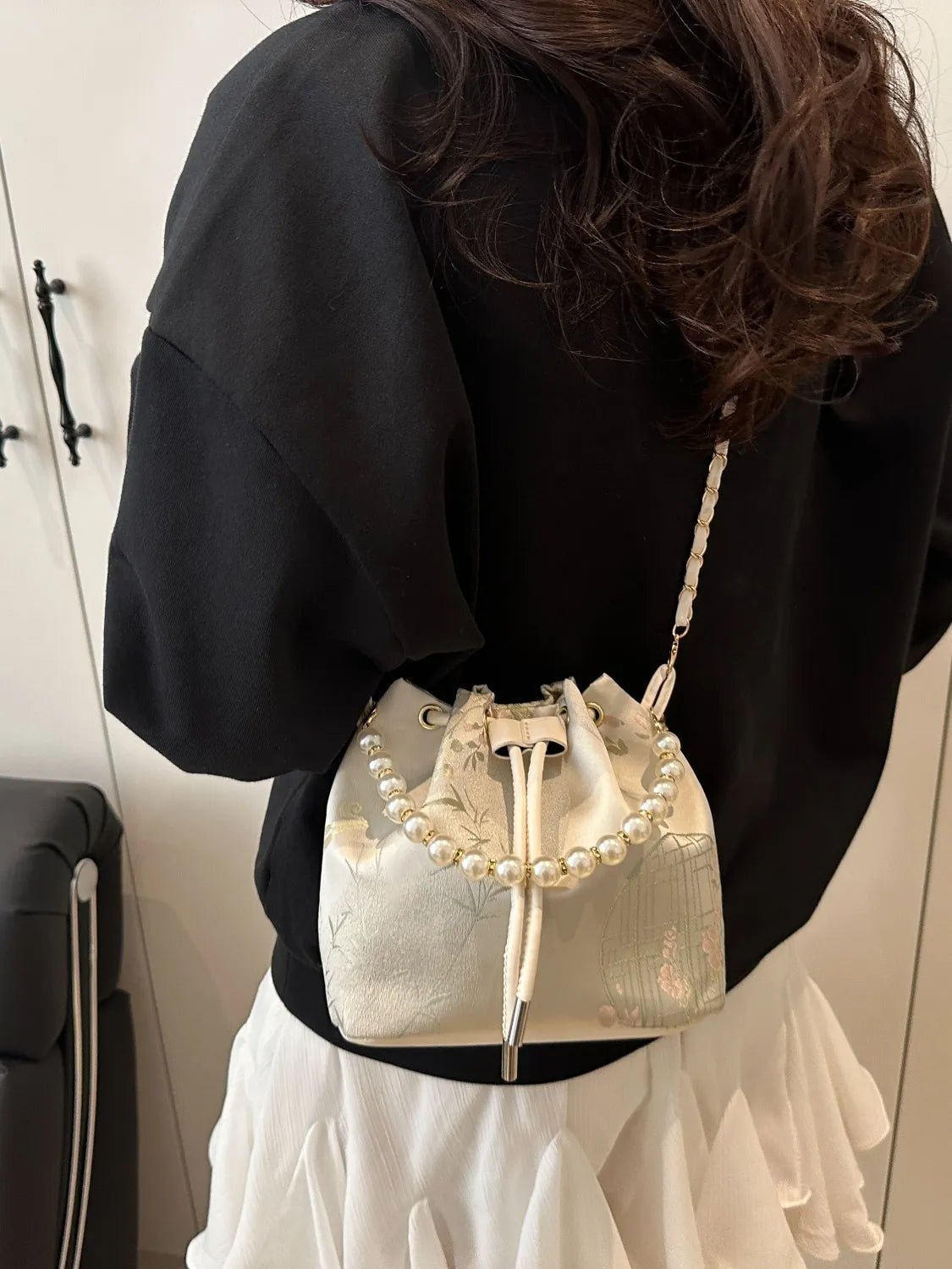 Drawstring Pearl Bucket Bag - Plume & Peak