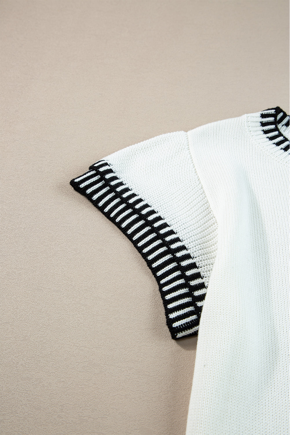 Round Neck Short Sleeve Knit Top - Plume & Peak