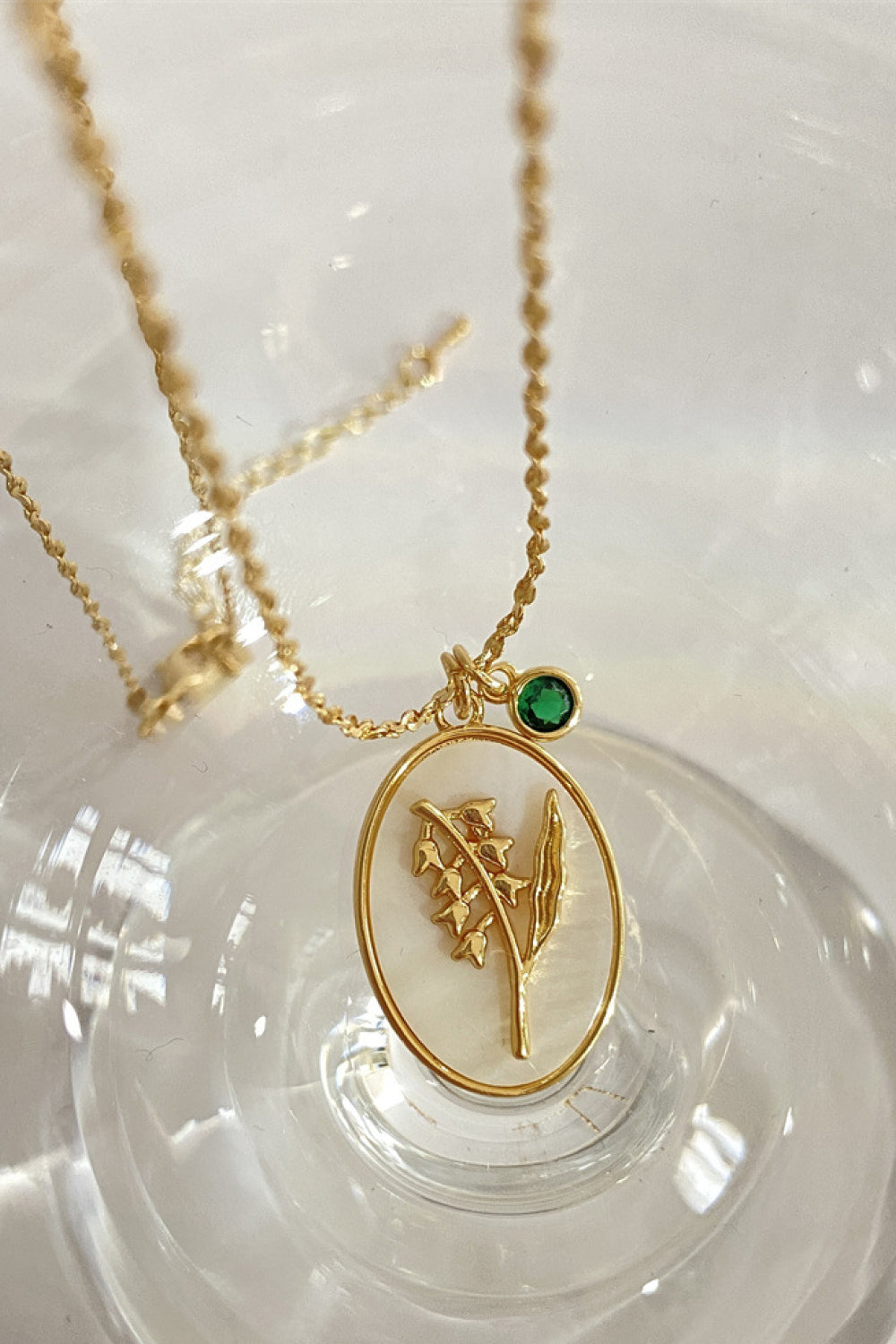 Flower Shell Pendant Copper Necklace - Plume & Peak
