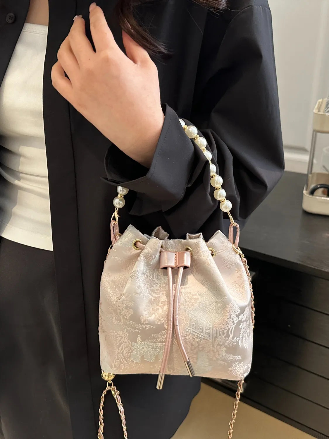 Drawstring Pearl Bucket Bag - Plume & Peak