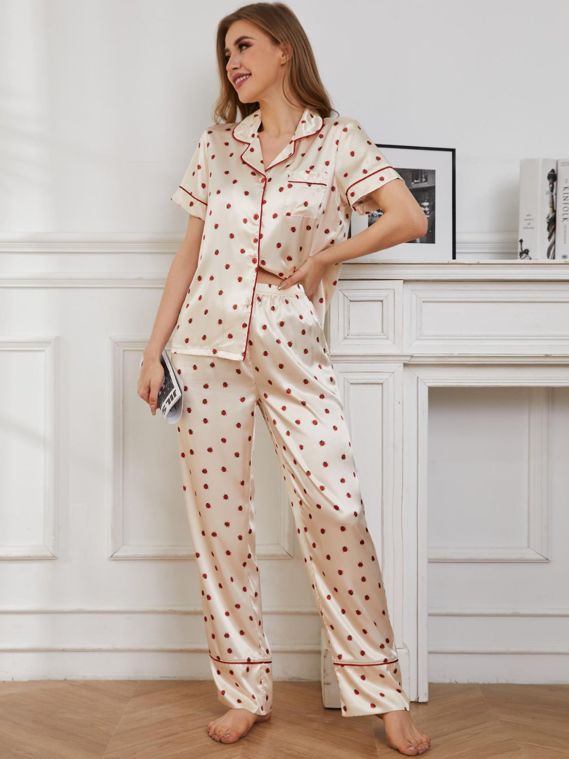 Stylish Contrast Piping Lounge Set for Women – Top & Pants - Plume & Peak