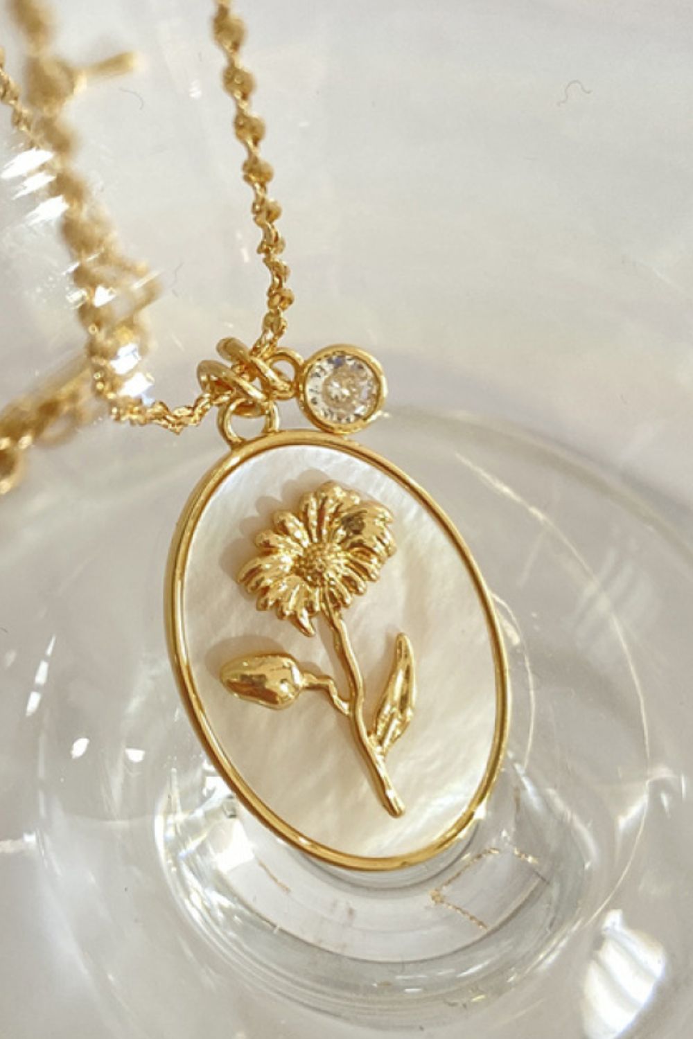 Flower Shell Pendant Copper Necklace - Plume & Peak