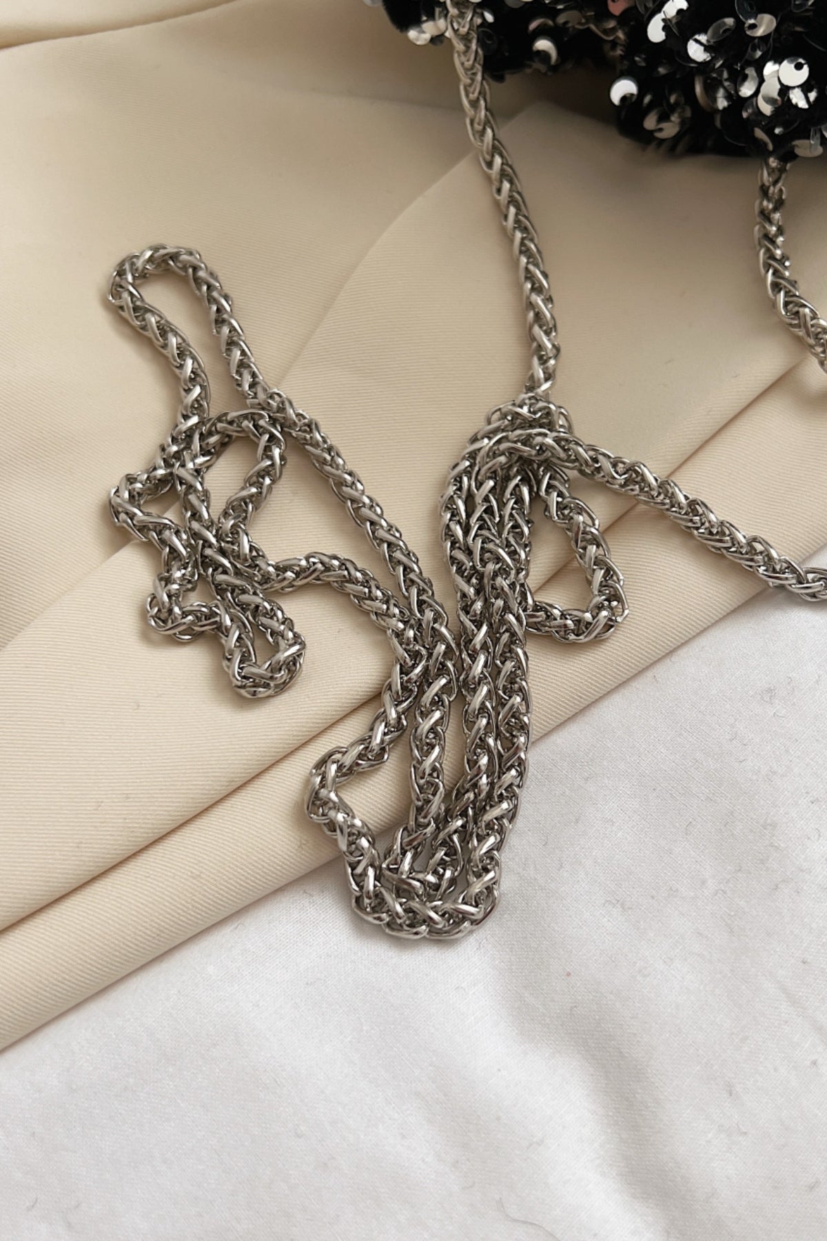 Sequin Chain Drawstring Bucket Bag - Plume & Peak