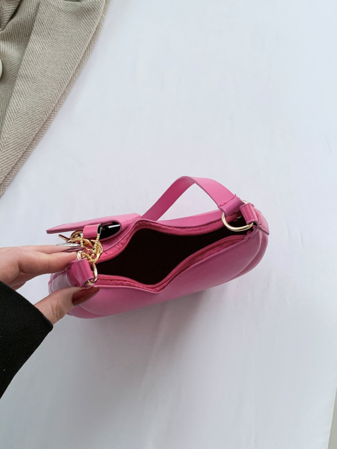 PU Leather Shoulder Bag with EarPods Bag - Plume & Peak