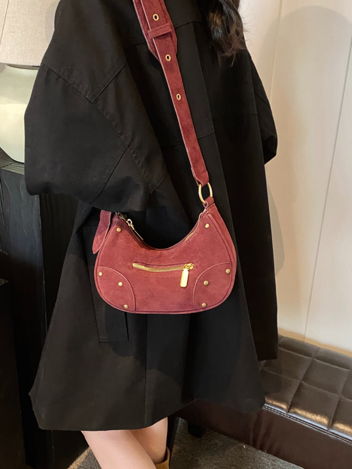 Suede Adjustable Strap Shoulder Bag - Plume & Peak