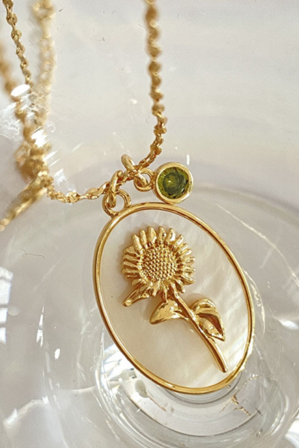 Flower Shell Pendant Copper Necklace - Plume & Peak