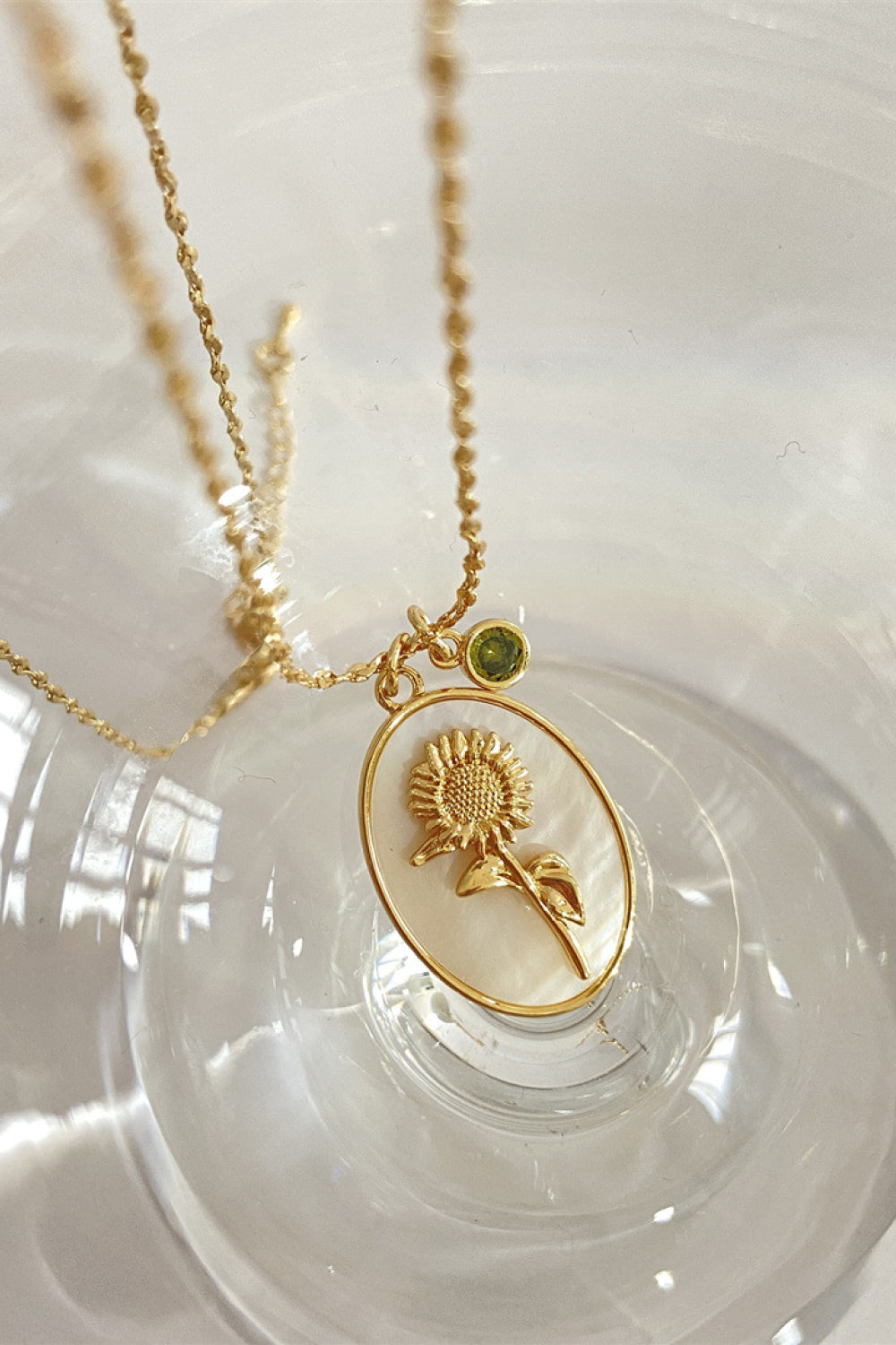 Flower Shell Pendant Copper Necklace - Plume & Peak