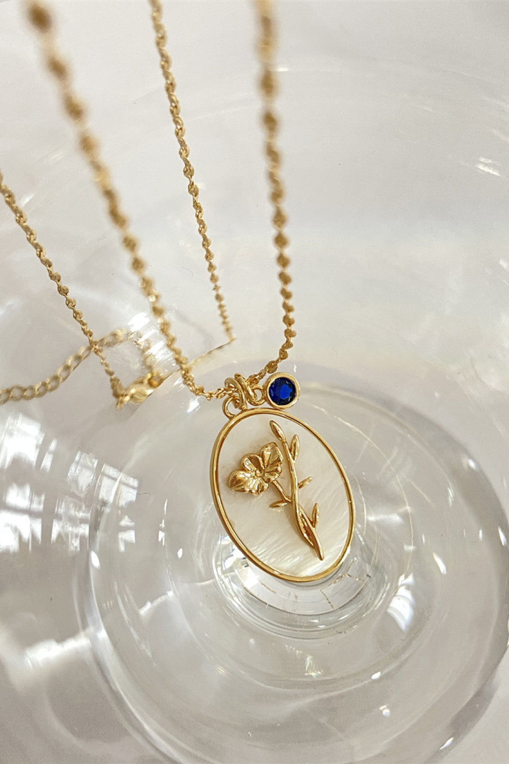 Flower Shell Pendant Copper Necklace - Plume & Peak