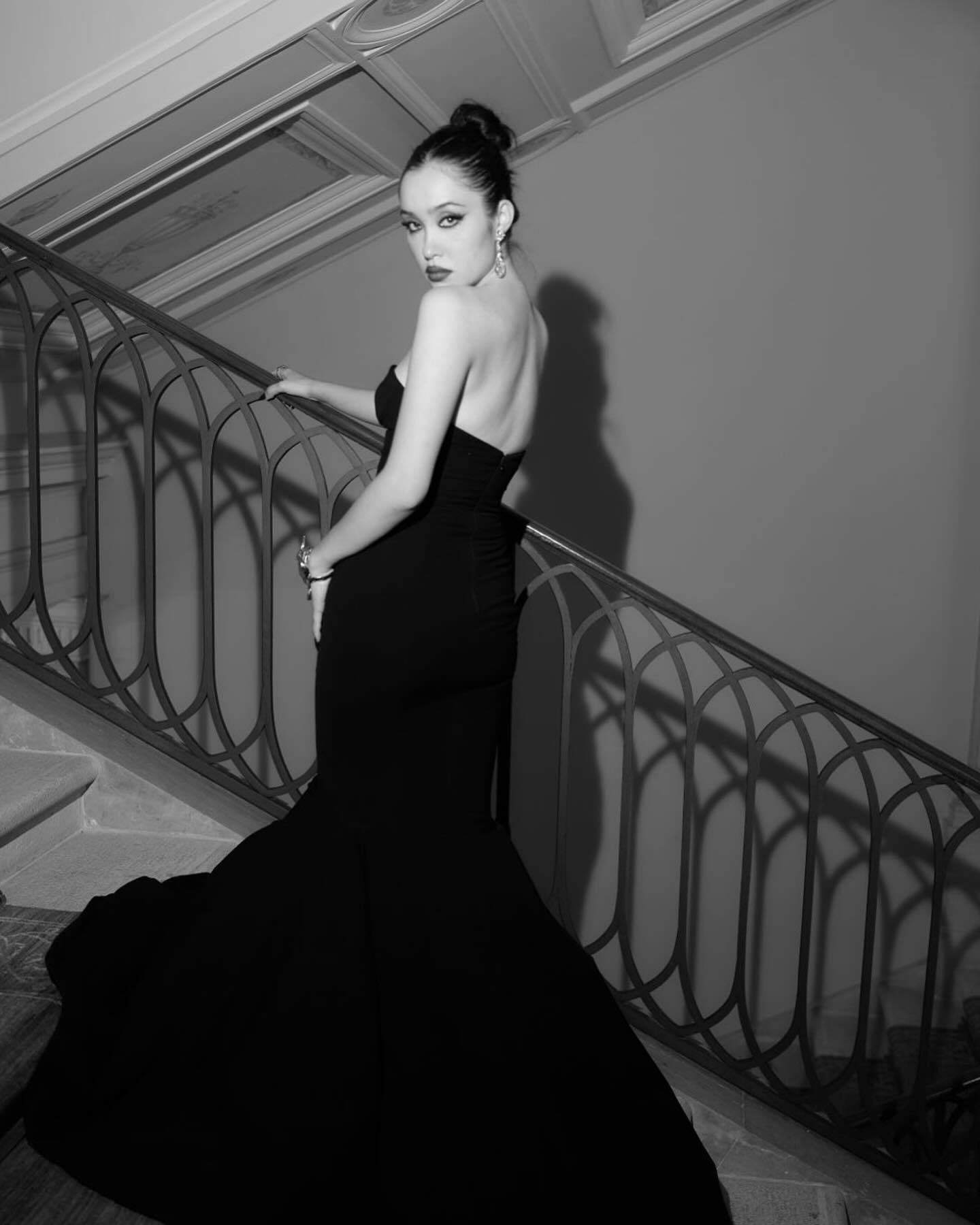 The Midnight Muse Gown – Strapless Black Mermaid Silhouette - Plume & Peak