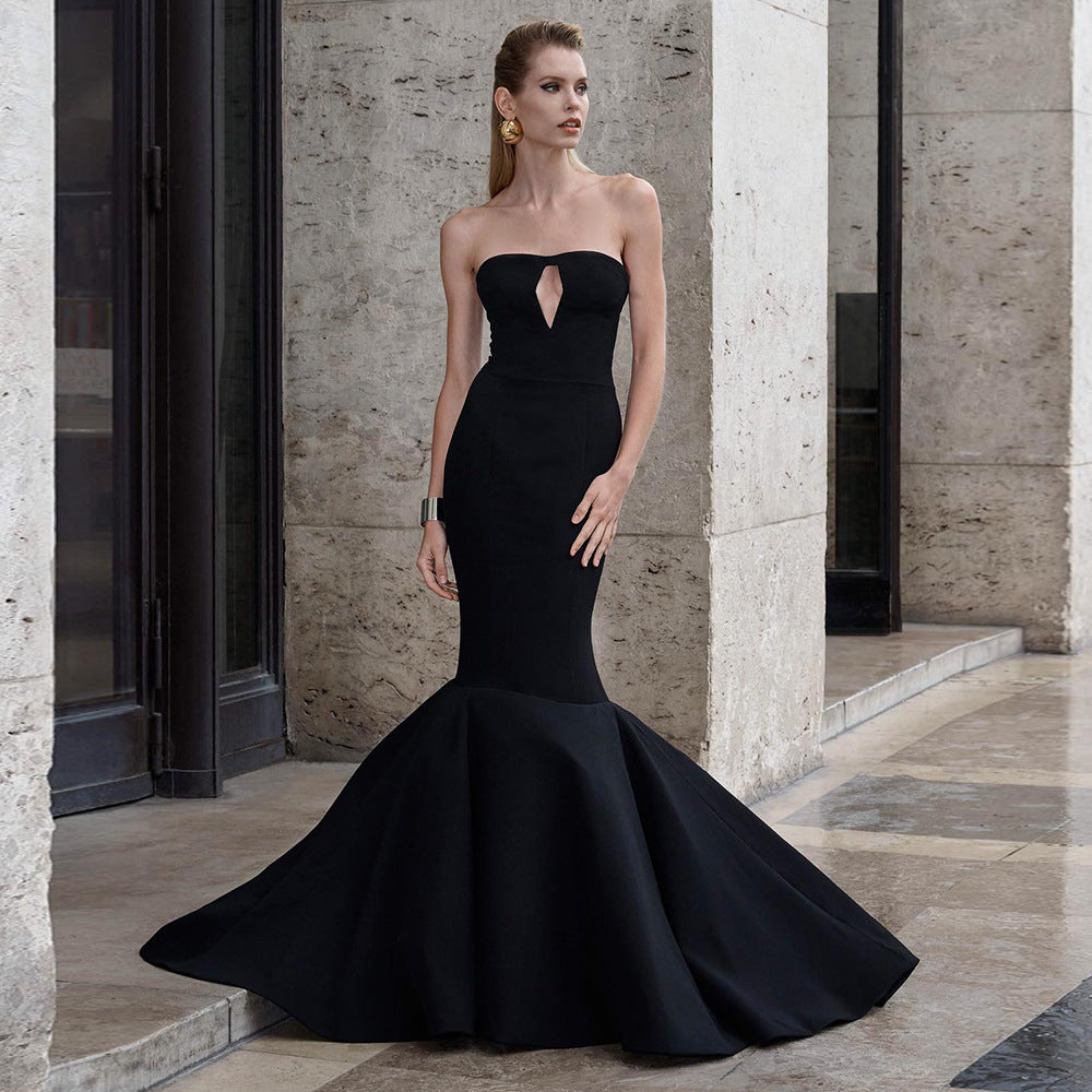 The Midnight Muse Gown – Strapless Black Mermaid Silhouette - Plume & Peak