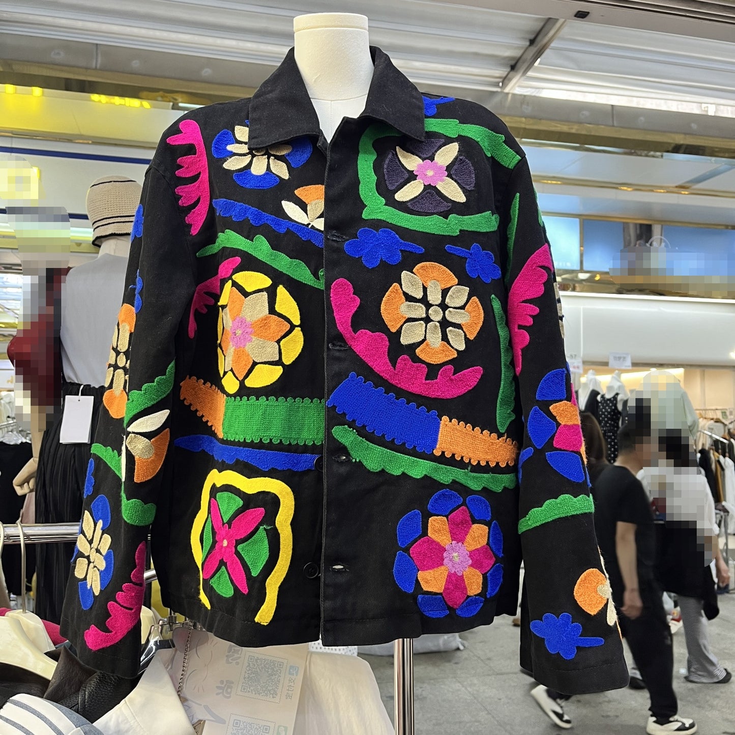 Folkbloom Tapestry Jacket 2025 - Plume & Peak