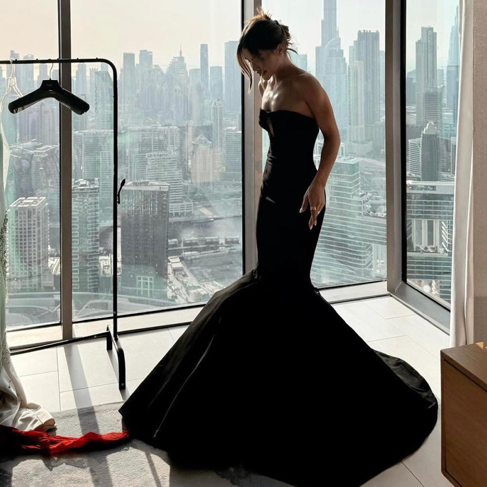 The Midnight Muse Gown – Strapless Black Mermaid Silhouette - Plume & Peak