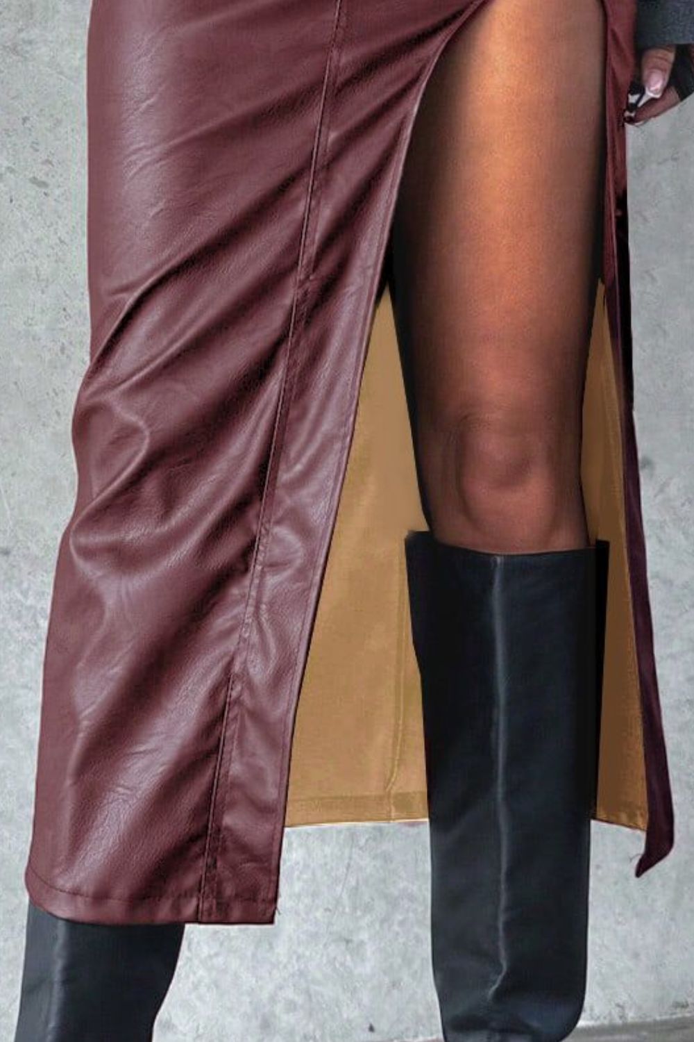 Slit Midi Skirt with Pockets - Plume & Peak