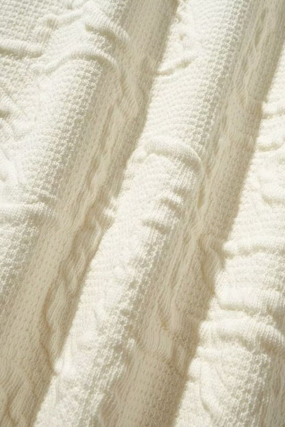 Men's Textured Round Neck Sweatshirt - Plume & Peak