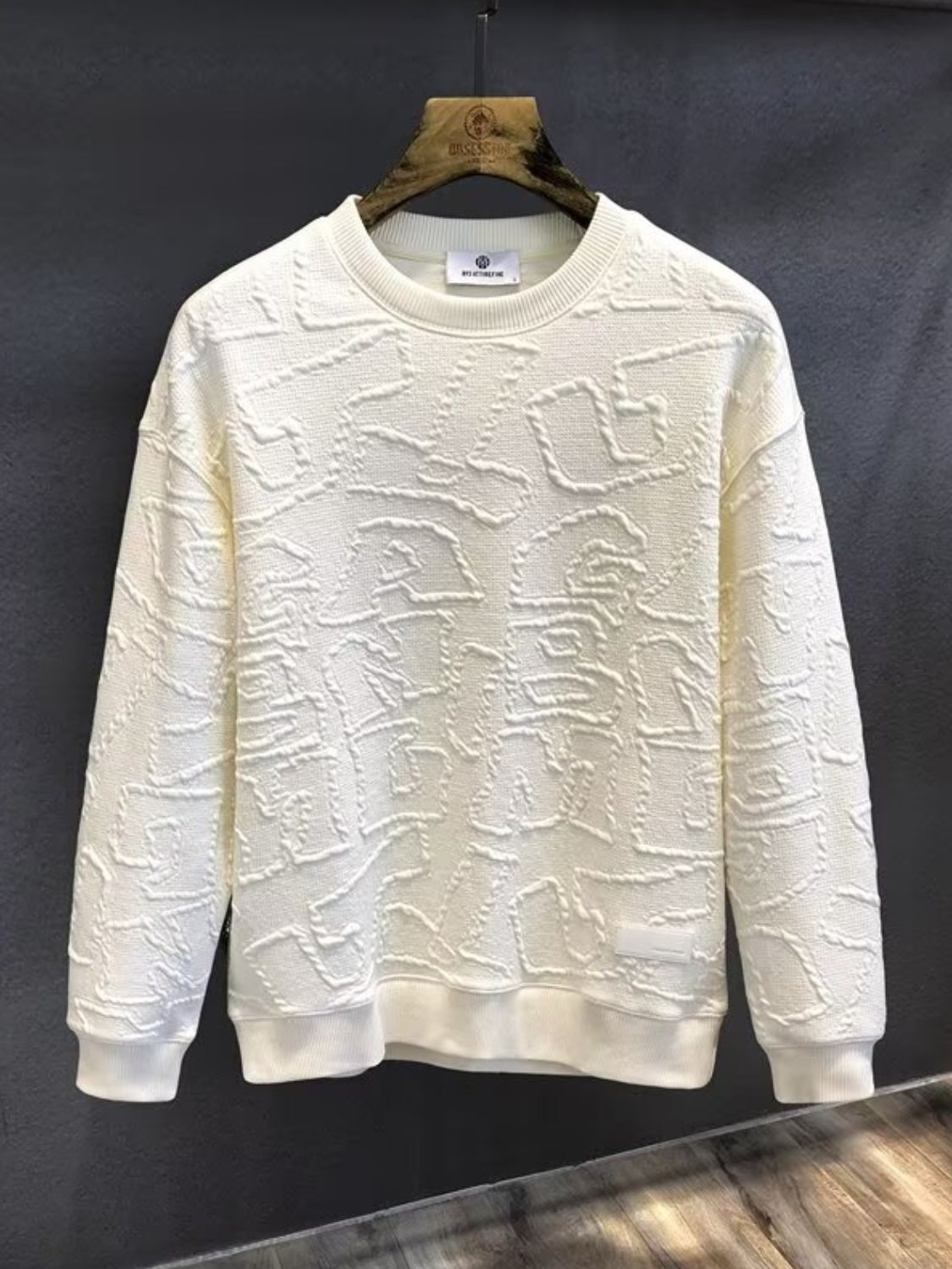 Men's Textured Round Neck Sweatshirt - Plume & Peak