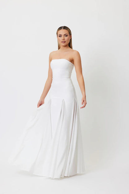 The Monte Lumière Gown - Plume & Peak