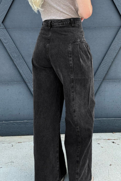 High Rise Wide Leg Jeans with Pockets - Plume & Peak