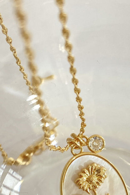 Flower Shell Pendant Copper Necklace - Plume & Peak