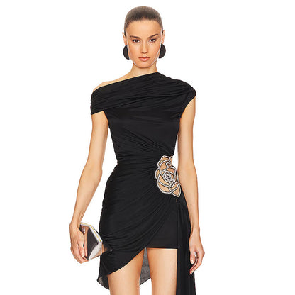 Chic floral shouldertie midi dress for elegant parties